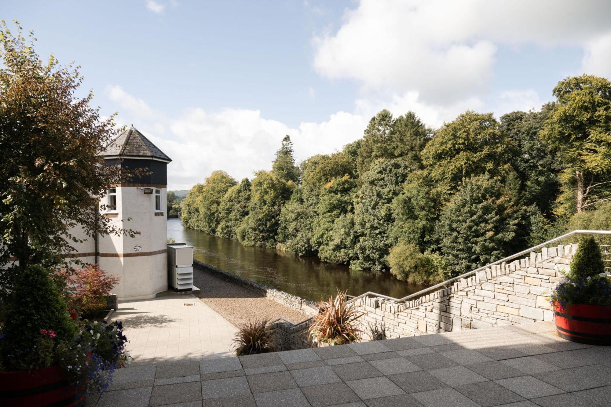 Jackson'S Hotel & Leisure Centre Ballybofey Exterior photo